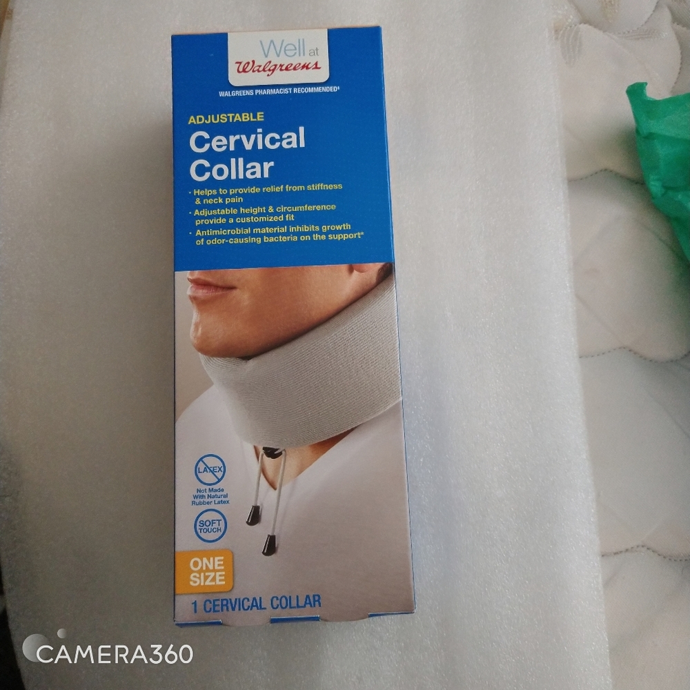 Cushion Neck Cervical Collar Adjustable